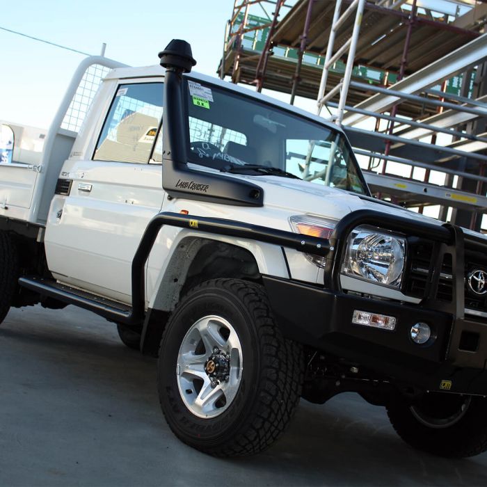 TJM OUTBACK BULL BAR STEEL BLACK