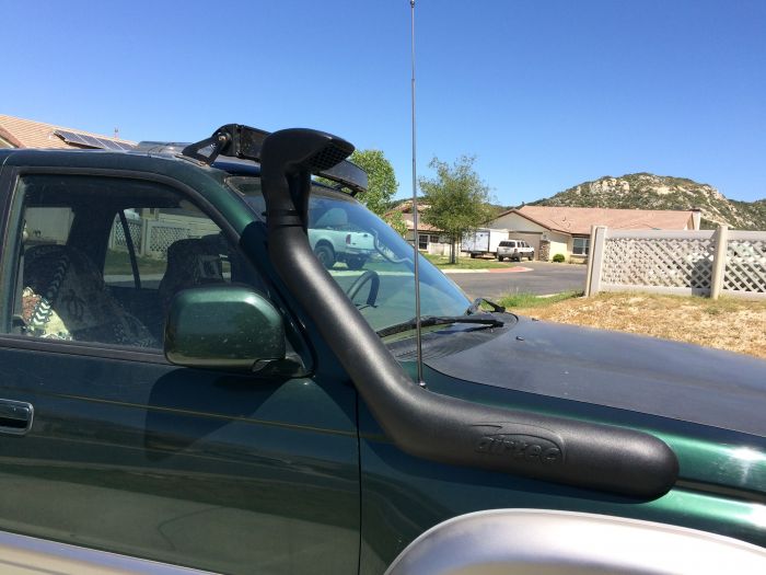 AIRTEC SNORKEL POLYETHYLENE BLACK KIT