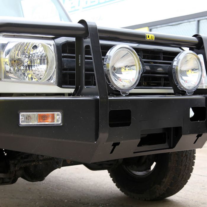 TJM TRADESMAN BUMPER BLACK STEEL