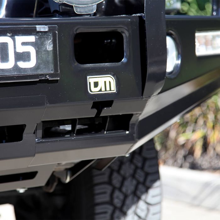 TJM OUTBACK HEAVY DUTY BUMPER BLACK STEEL