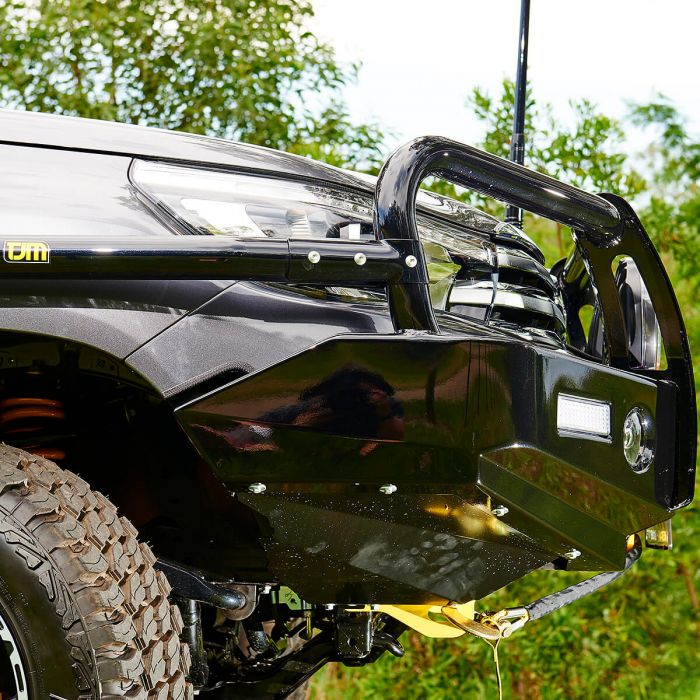 TJM OUTBACK HEAVY DUTY BUMPER BLACK STEEL