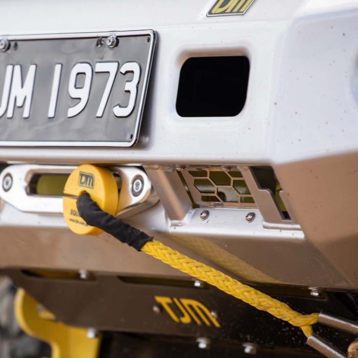 TJM VENTURER HEAVY DUTY BUMPER BLACK STEEL